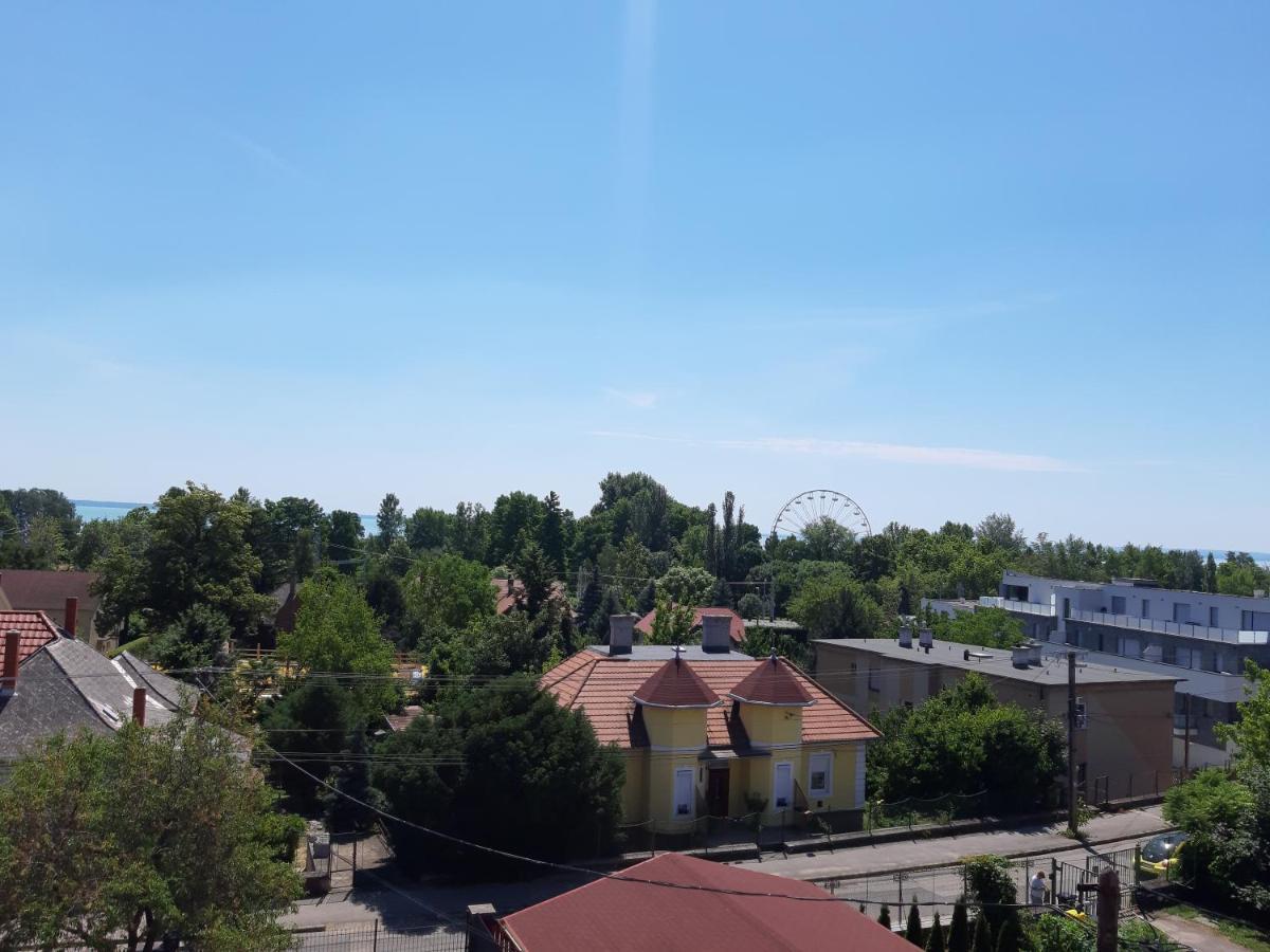 Profi Keco Apartman Balatonalmádi Esterno foto