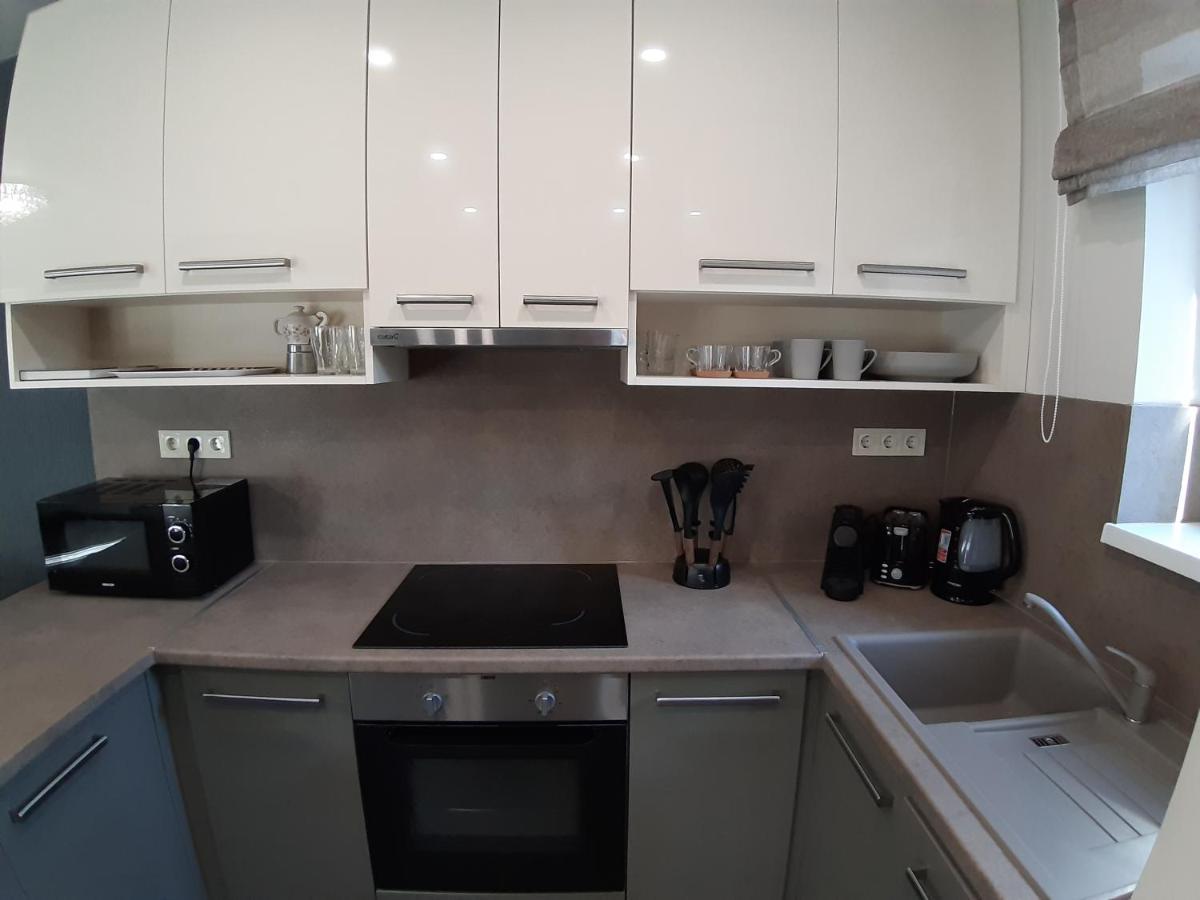 Profi Keco Apartman Balatonalmádi Esterno foto